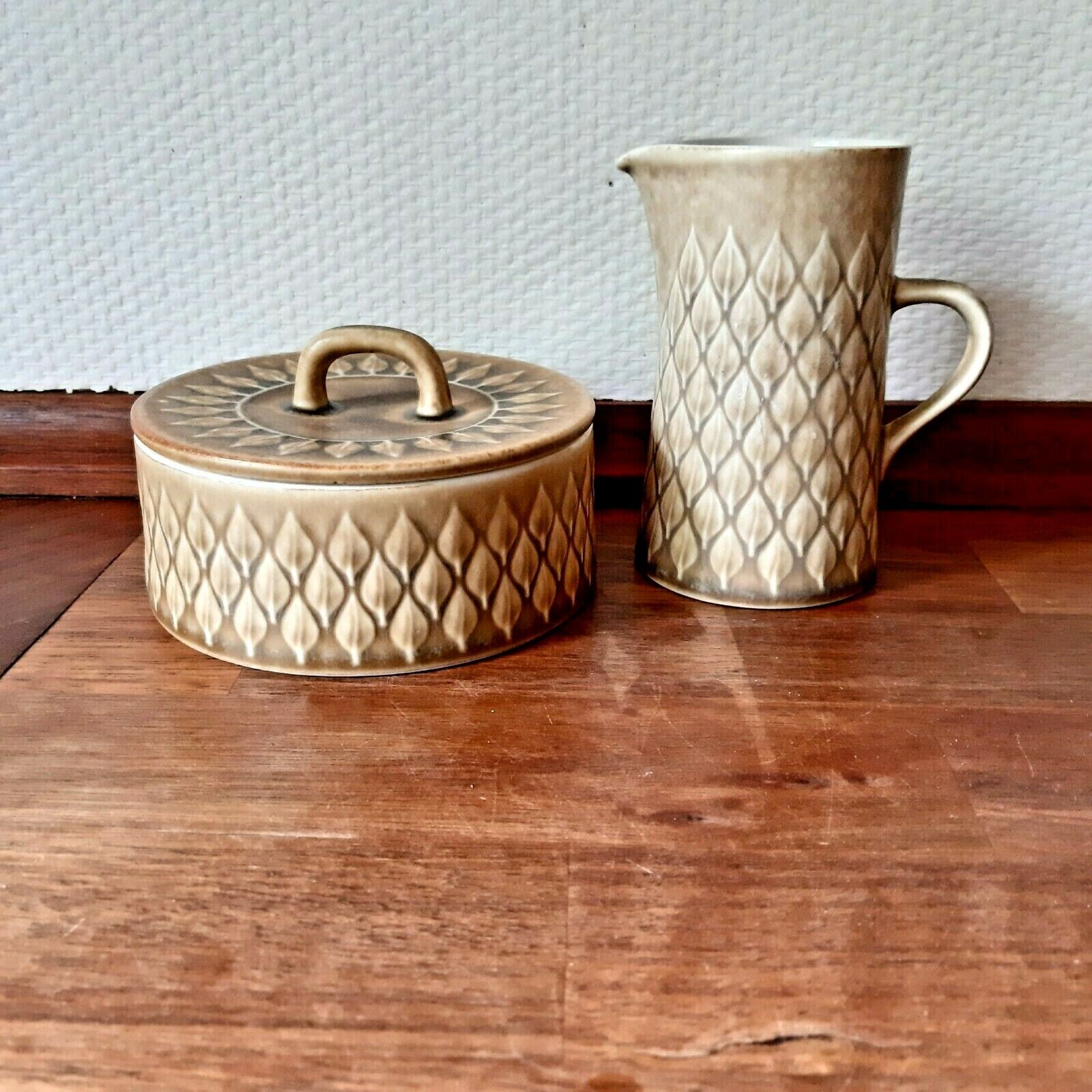 SUGAR  CREAM Set RELIEF J H Quistgaard Bing  Grondahl Kronjyden Denmark