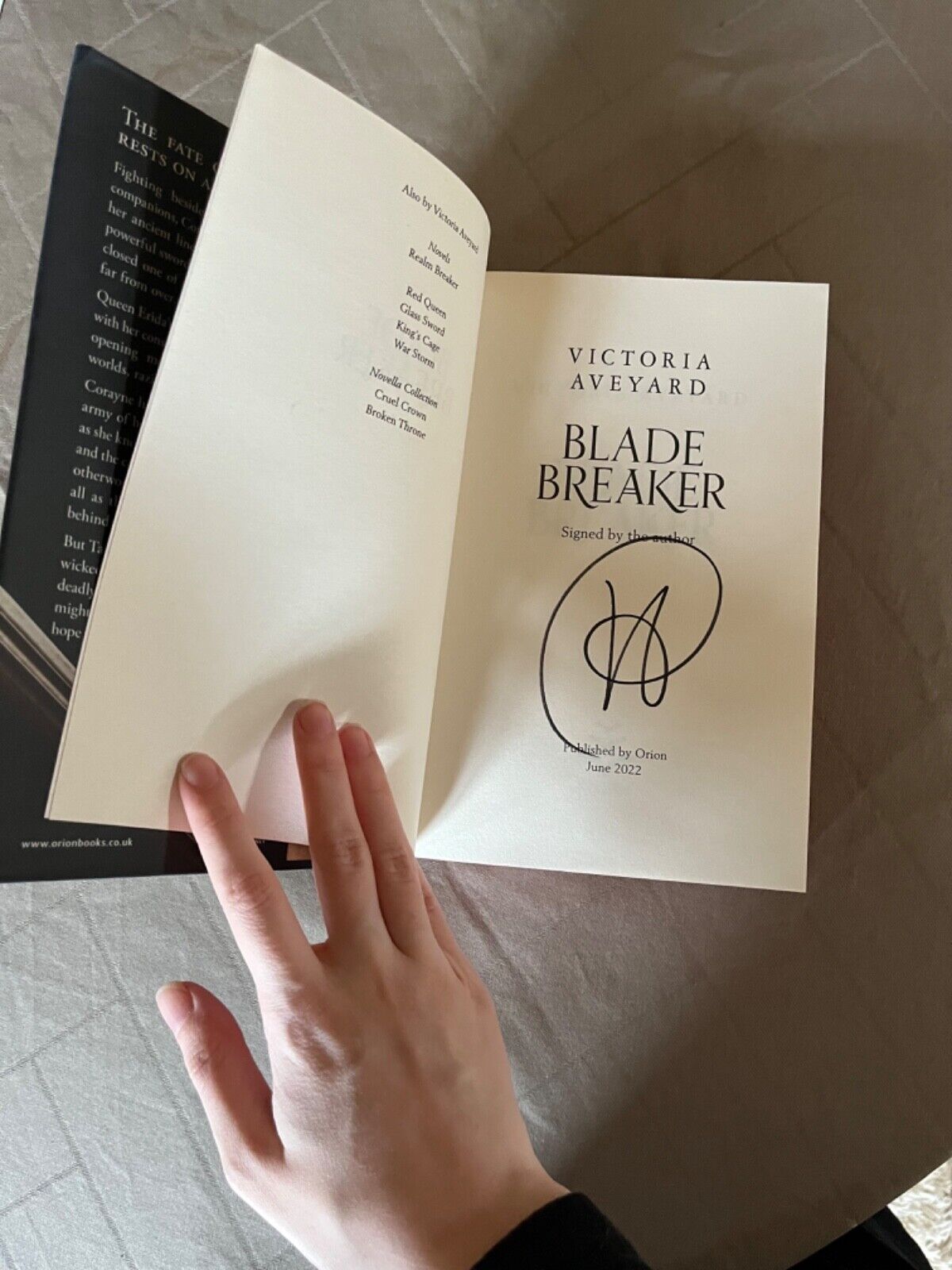 Waterstones Signed Blade Breaker by Victoria Aveyard