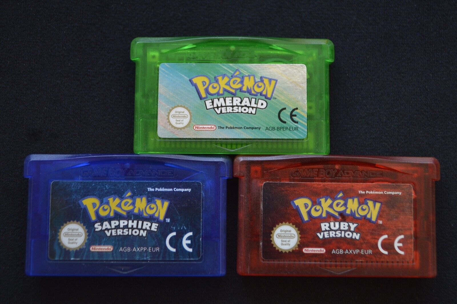 Pokemon Emerald Ruby  Sapphire Nintendo 2004 AUTHENTIC dry batteries NM~+