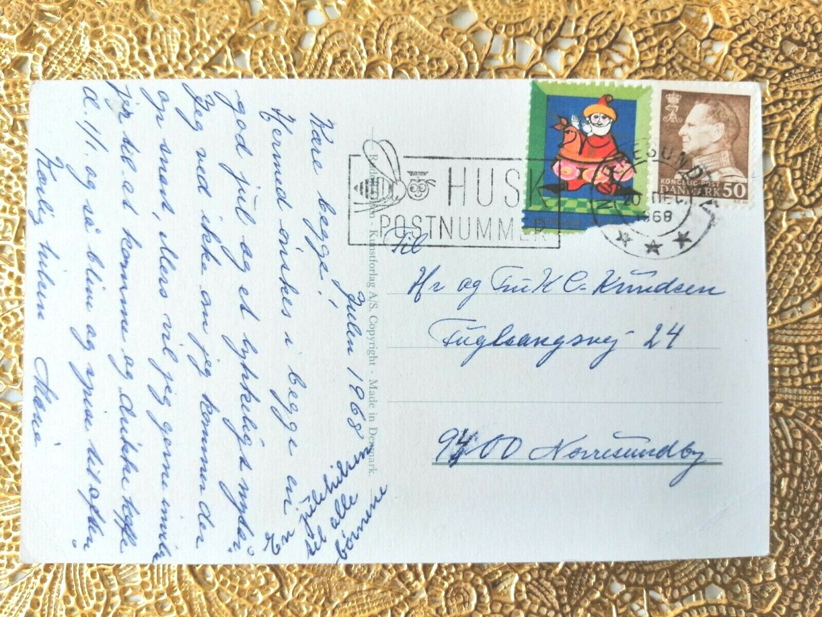 Vintage and collectible Danish Christmas card.Posted in 1968.. ( No. 7 O )