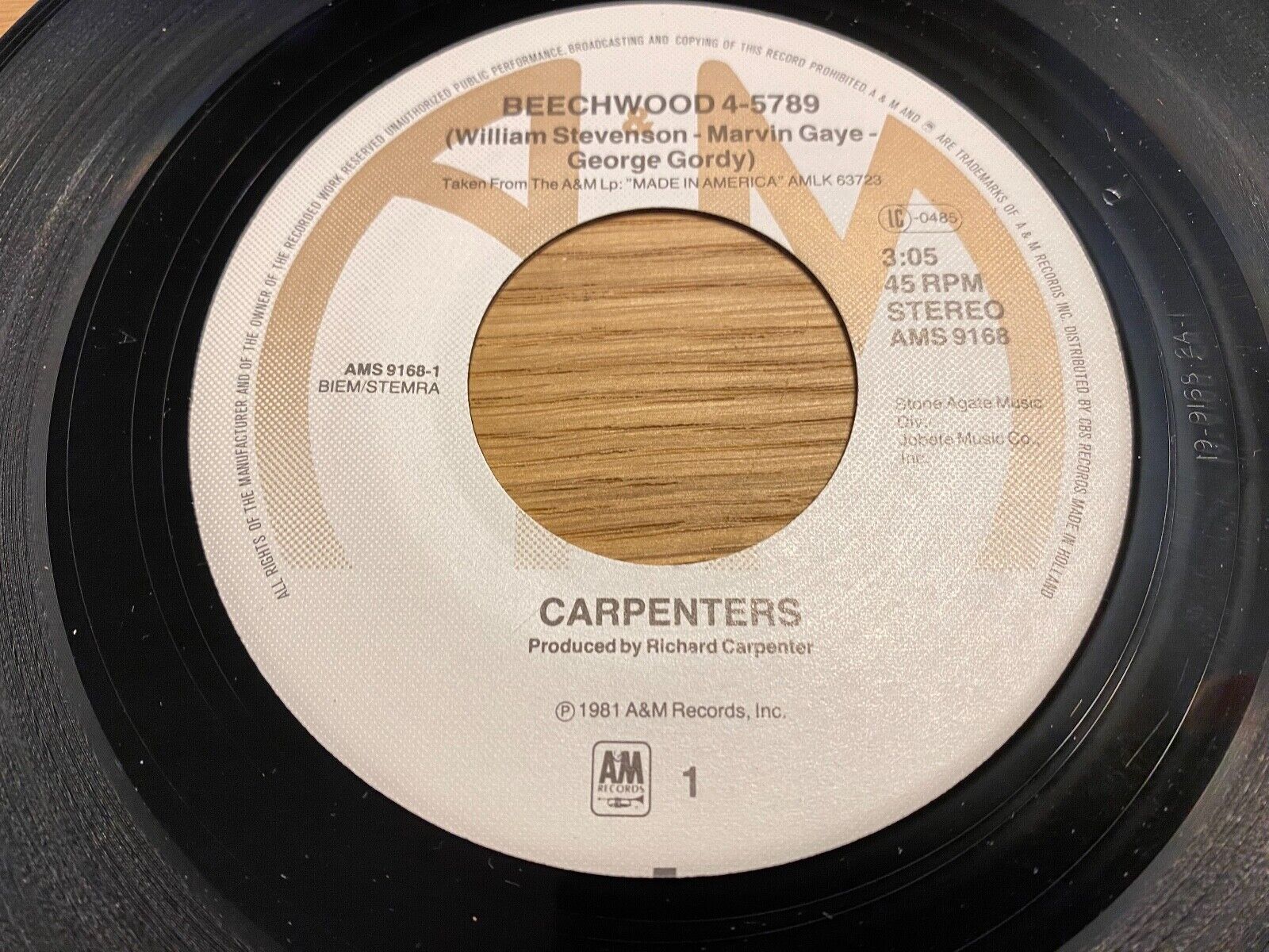 CARPENTERS "BEECHWOOD 4-5789 / SOMEBODY´S BEEN LYIN´" 1981 AM RECORDS DUTCH 7"*