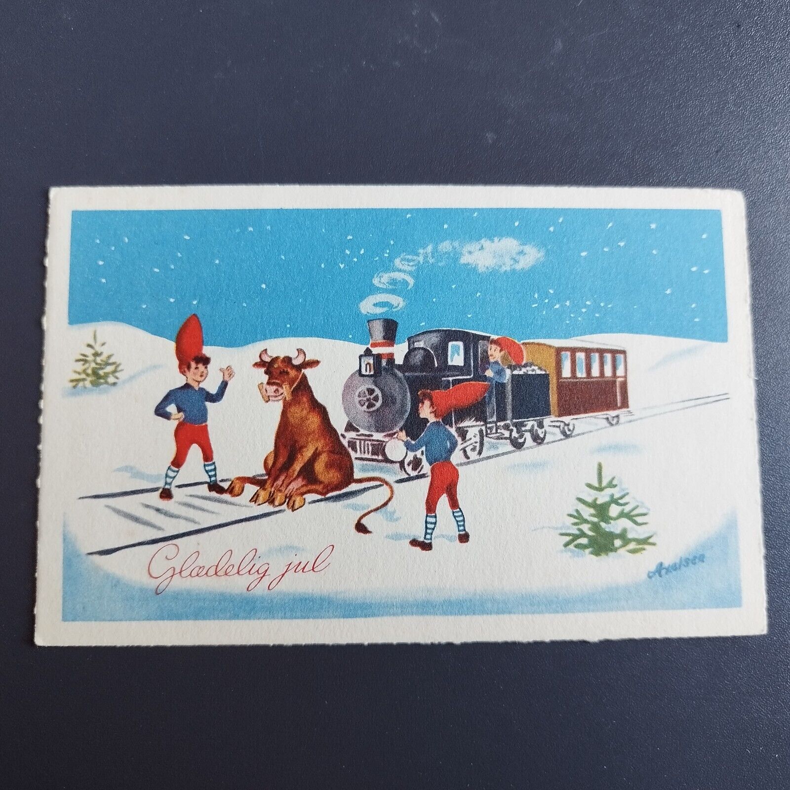 Vintage and collectible Danish Christmas card Unposted c 1950 -no 153 x