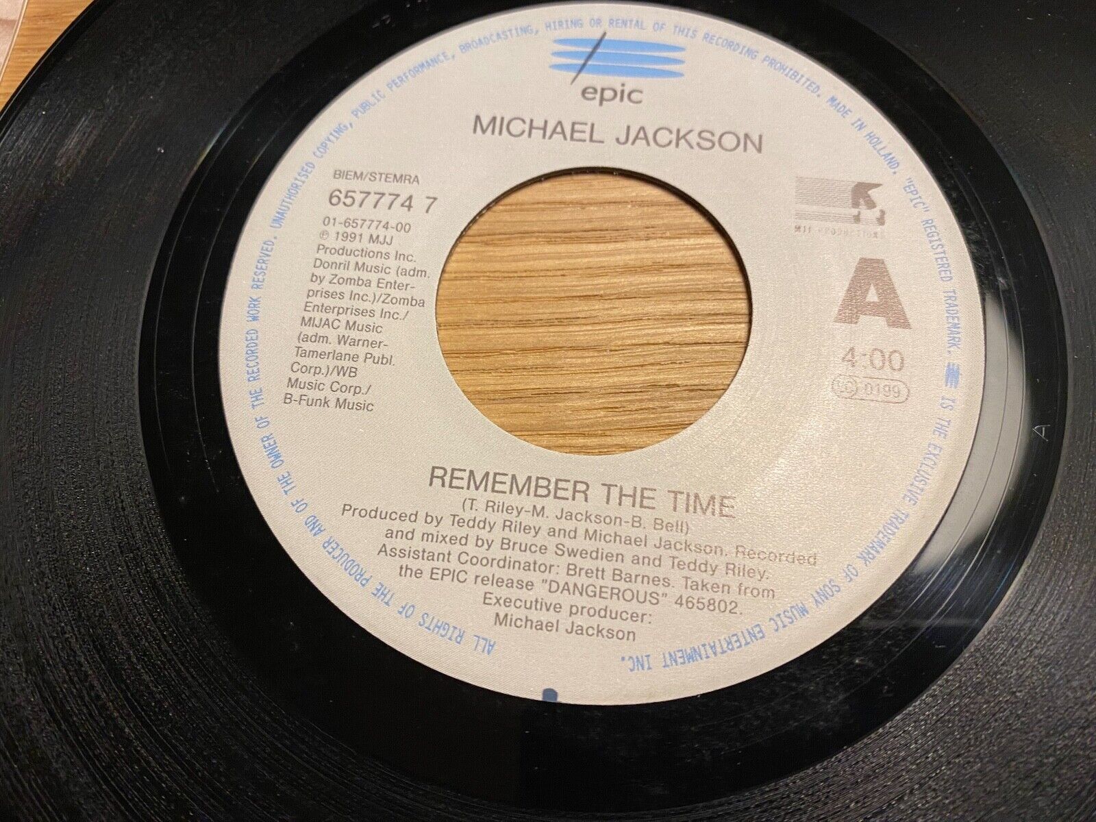 MICHAEL JACKSON "REMEMBER THE TIME / COME TOGETHER" 1991 EPIC RECORDS HOLLAND 7"