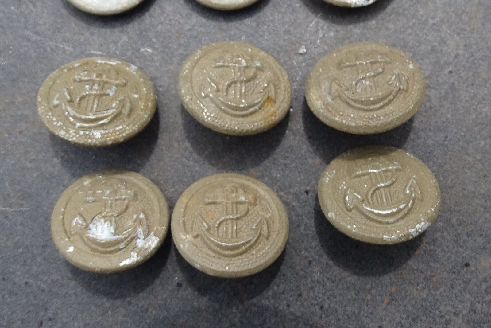 10x WEHRMACHT KRIEGSMARINE * orig BUTTONS 20mm - made in metal  ! 30 $ *