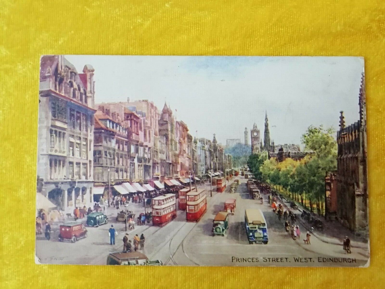 Princes StreetWestEdinburgh1933A Valentine's postcardNo stamp