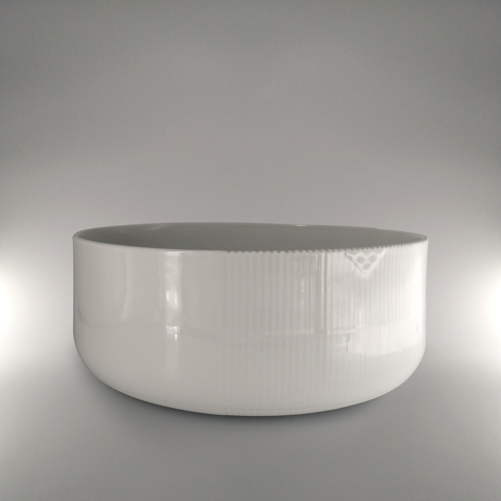 Royal Copenhagen White Elements Oval Bowl (25 x 22 cm) - #579