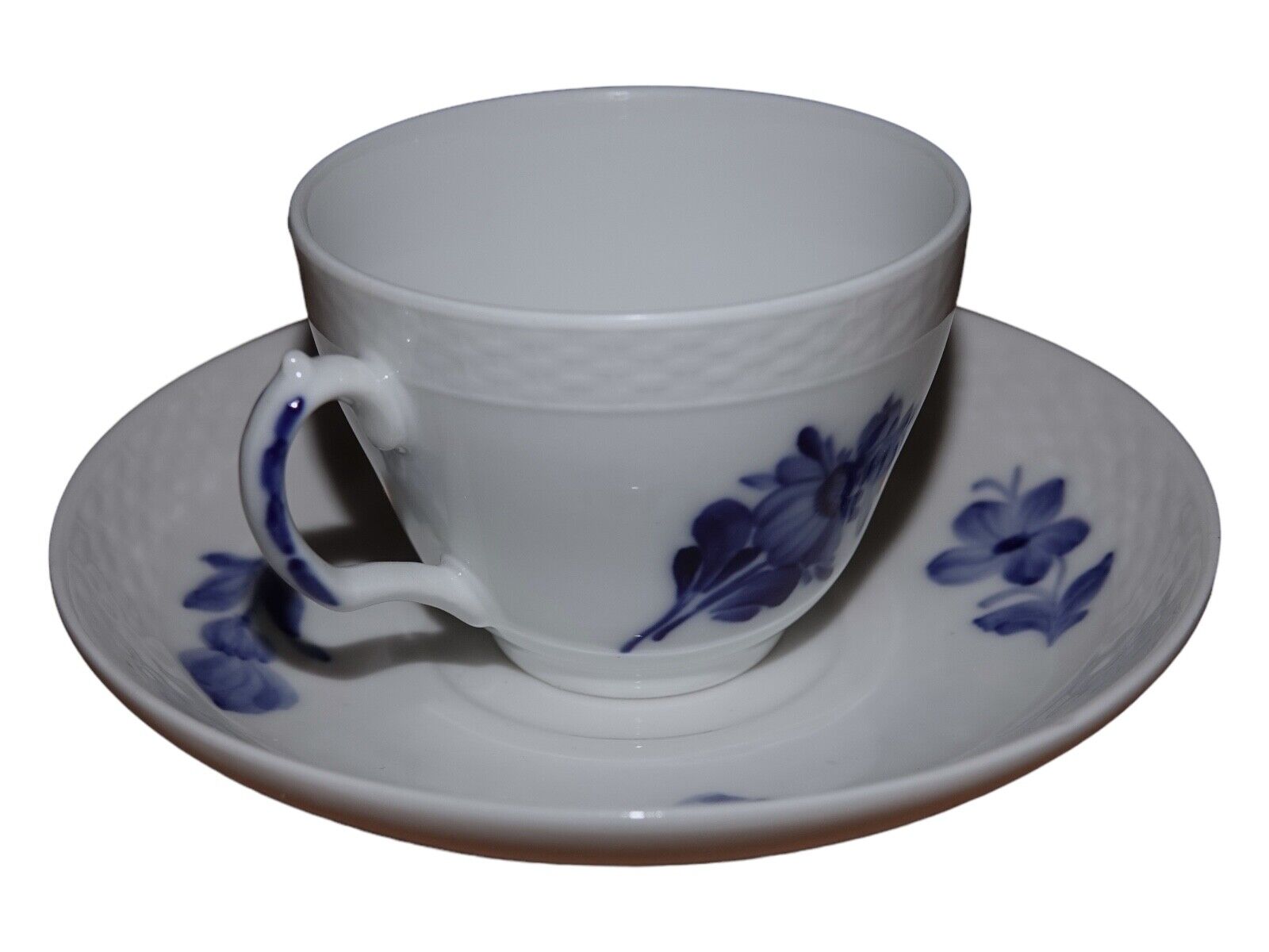 Royal Copenhagen Blue Flower Braided small coffee cup #8040 18 sets in stock