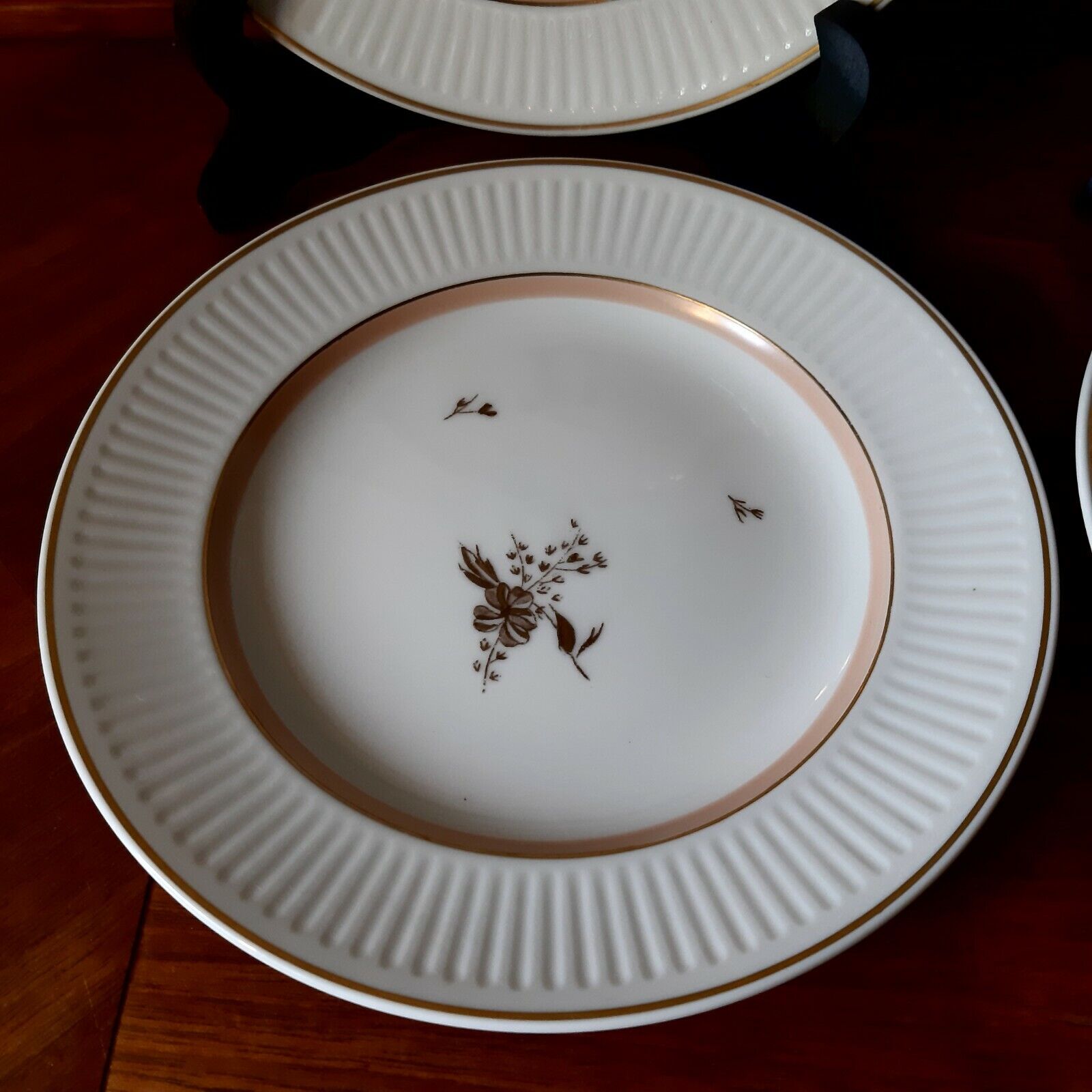 CLARISSA Set of 4 Cake Plates # 1510-14066 Royal Copenhagen 17 cm