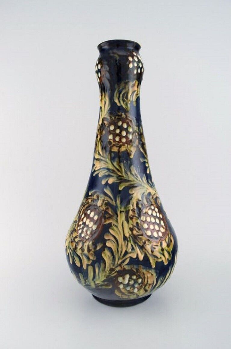 Kähler HAK Large vase in glazed stoneware Flowers on blue background 1930/40s