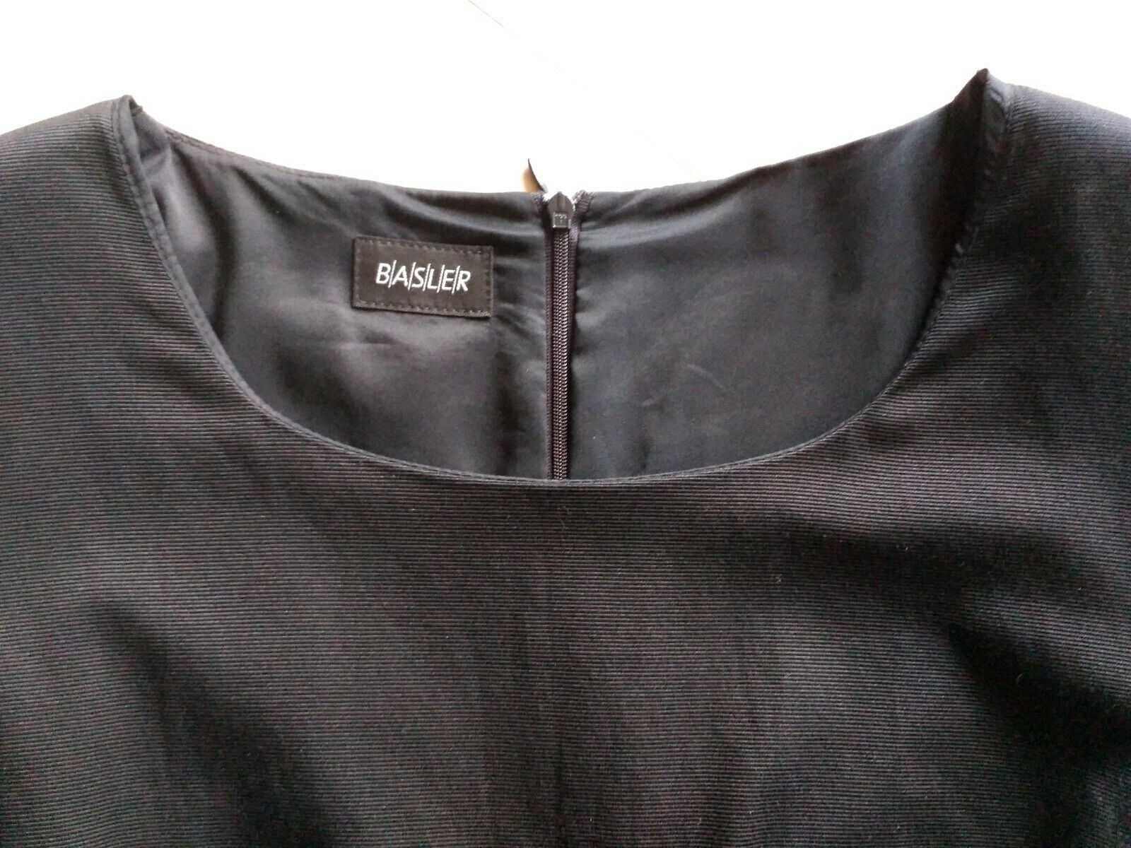 Basler dress size 42 (16 UK)