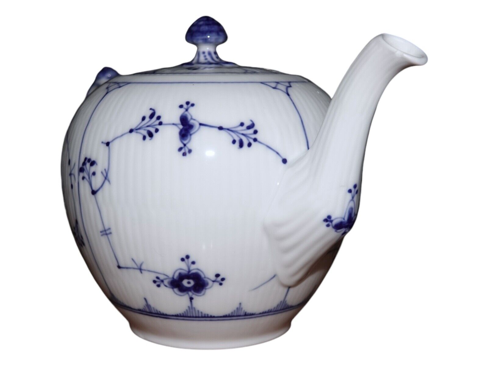 Royal Copenhagen Blue Fluted Plain small teapot