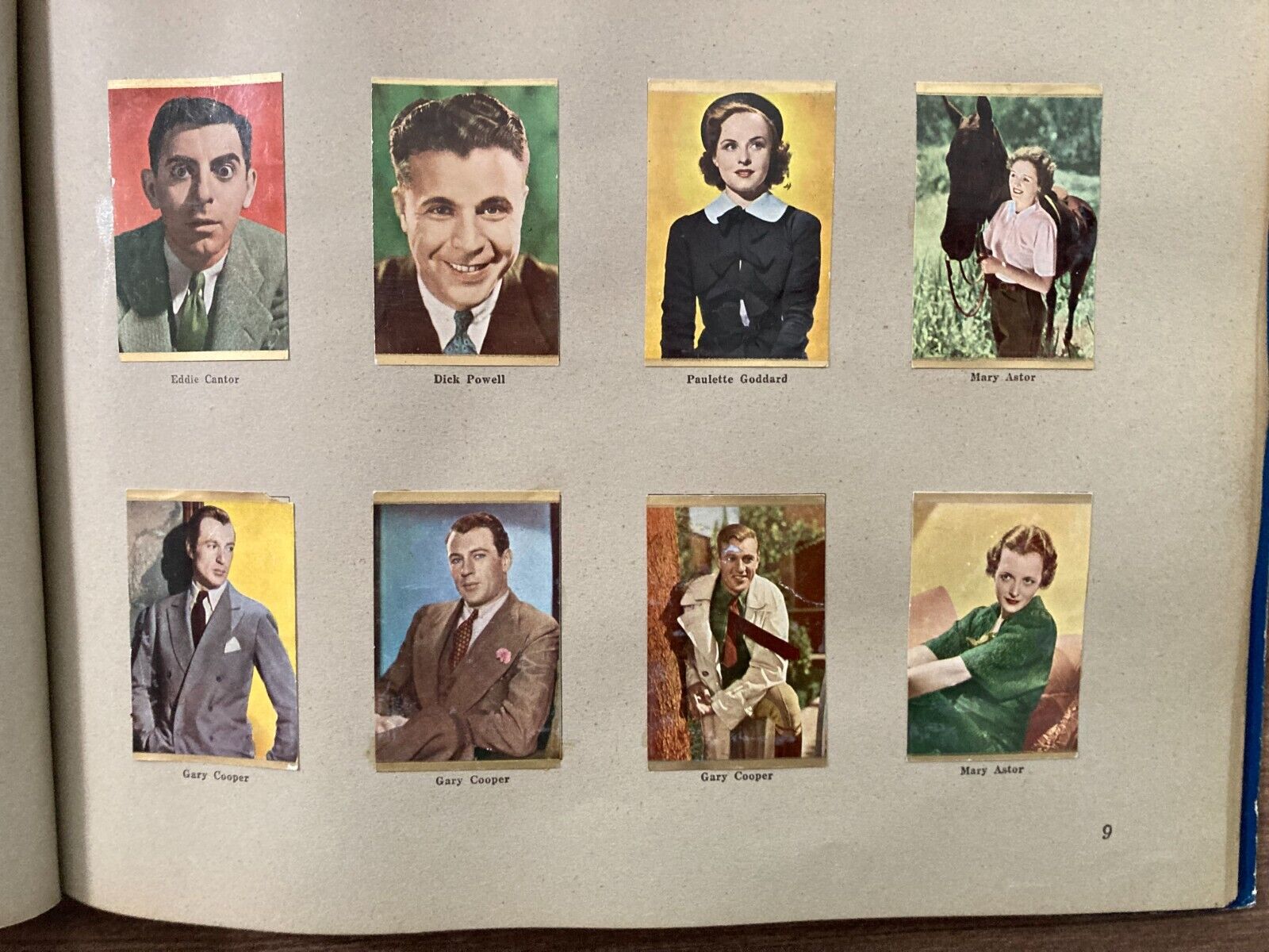 Danish 1930s Danmarks Film-Serie Complete Trading Card Album - 200 Cards Total