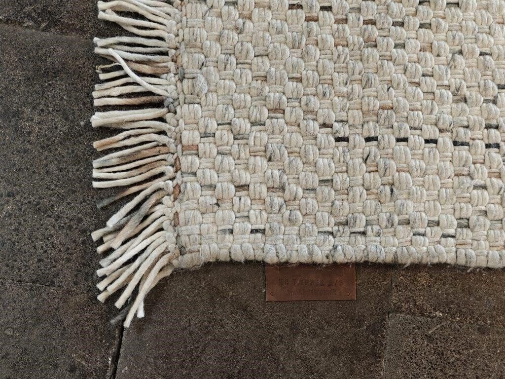 Danish HC Tæpper A/S Wool Rug 140x200 cm Ivory Rose Mix Leeds Model 100% Wool