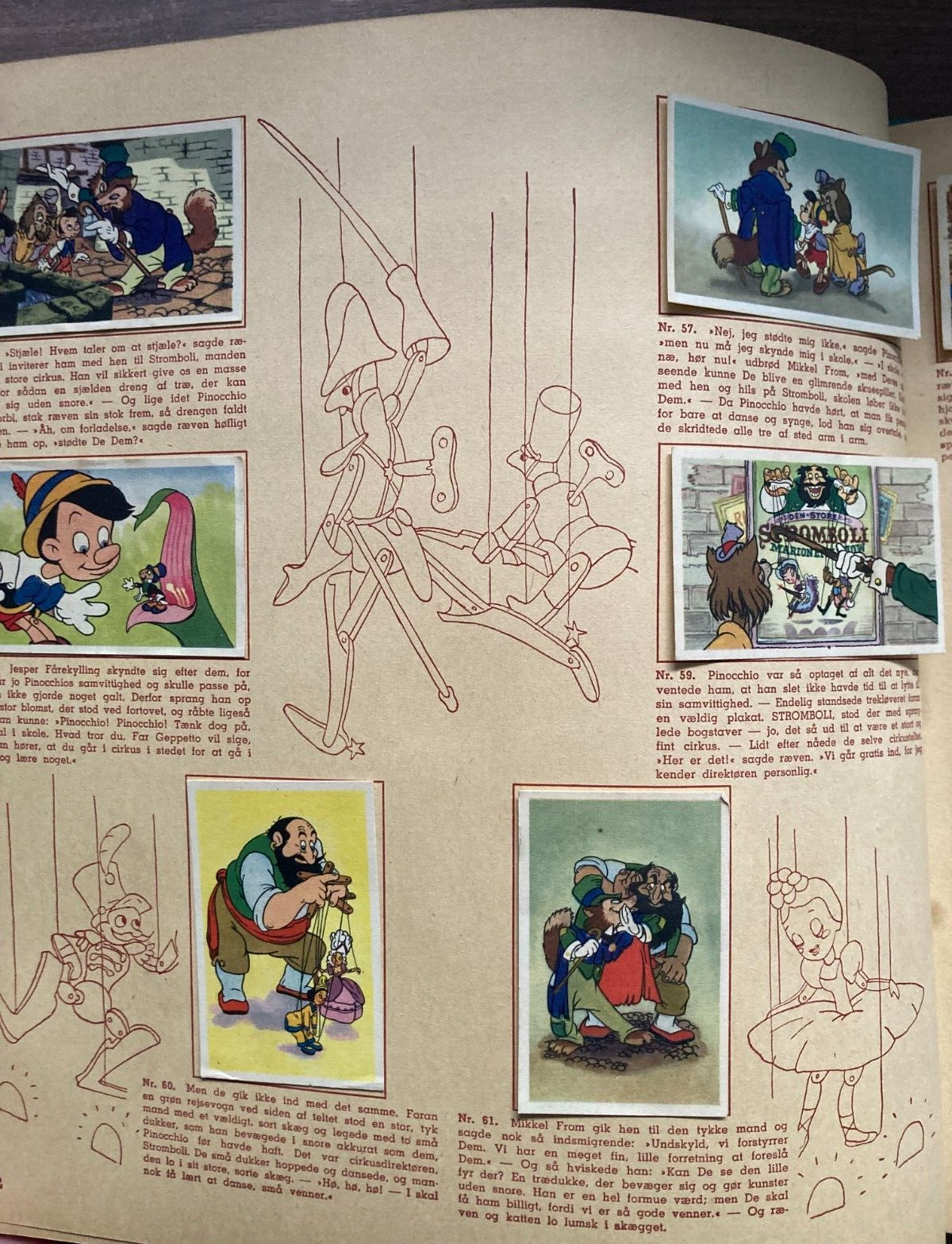 "Pinocchio" Complete Danish Trading Card Album (1949)  - 196 Cards Included