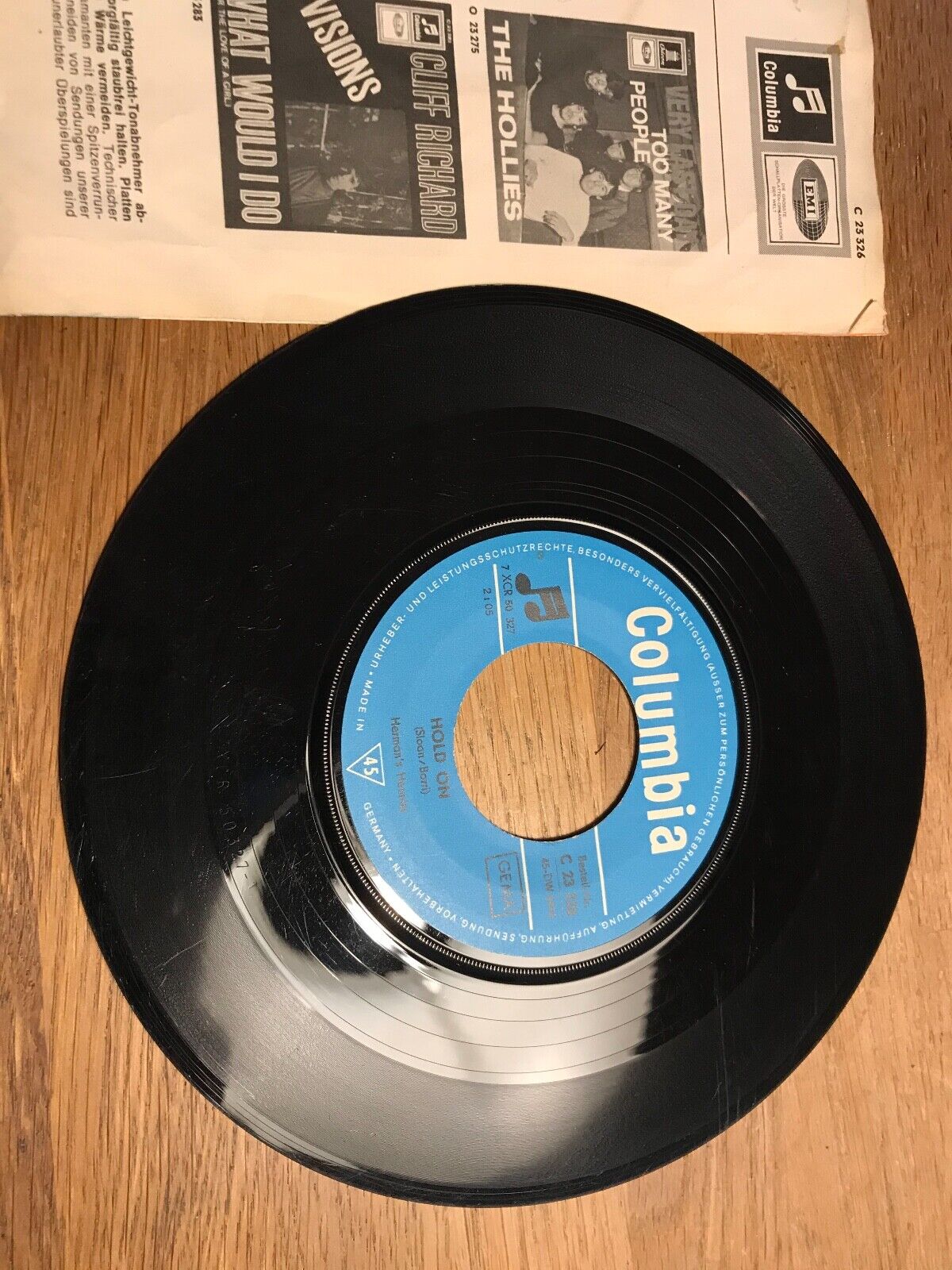 HERMAN´S HERMITS "DANDY/HOLD ON" COLUMBIA  EMI RECORDS GERMAN PRESSING 7" GEMA*