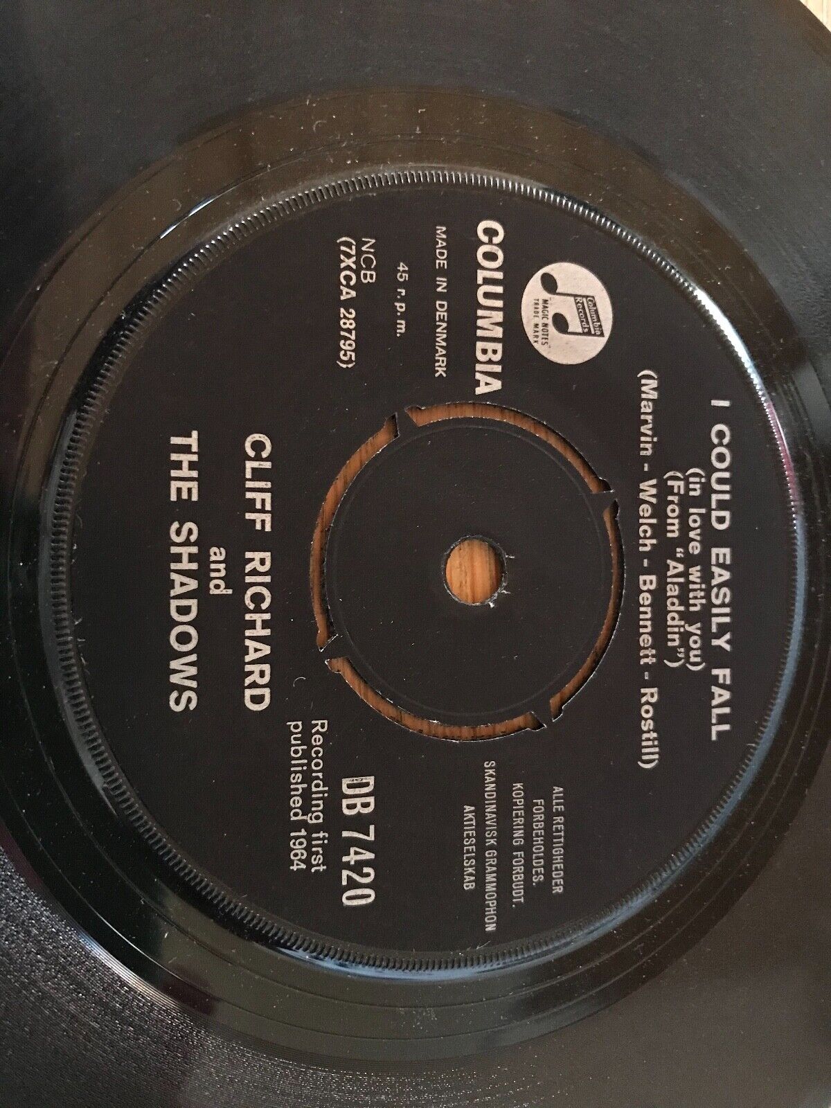 CLIFF RICHARD AND THE SHADOWS "I COULD EASILY FALL/" 1964 DANISH EMI COLUMBIA 7"