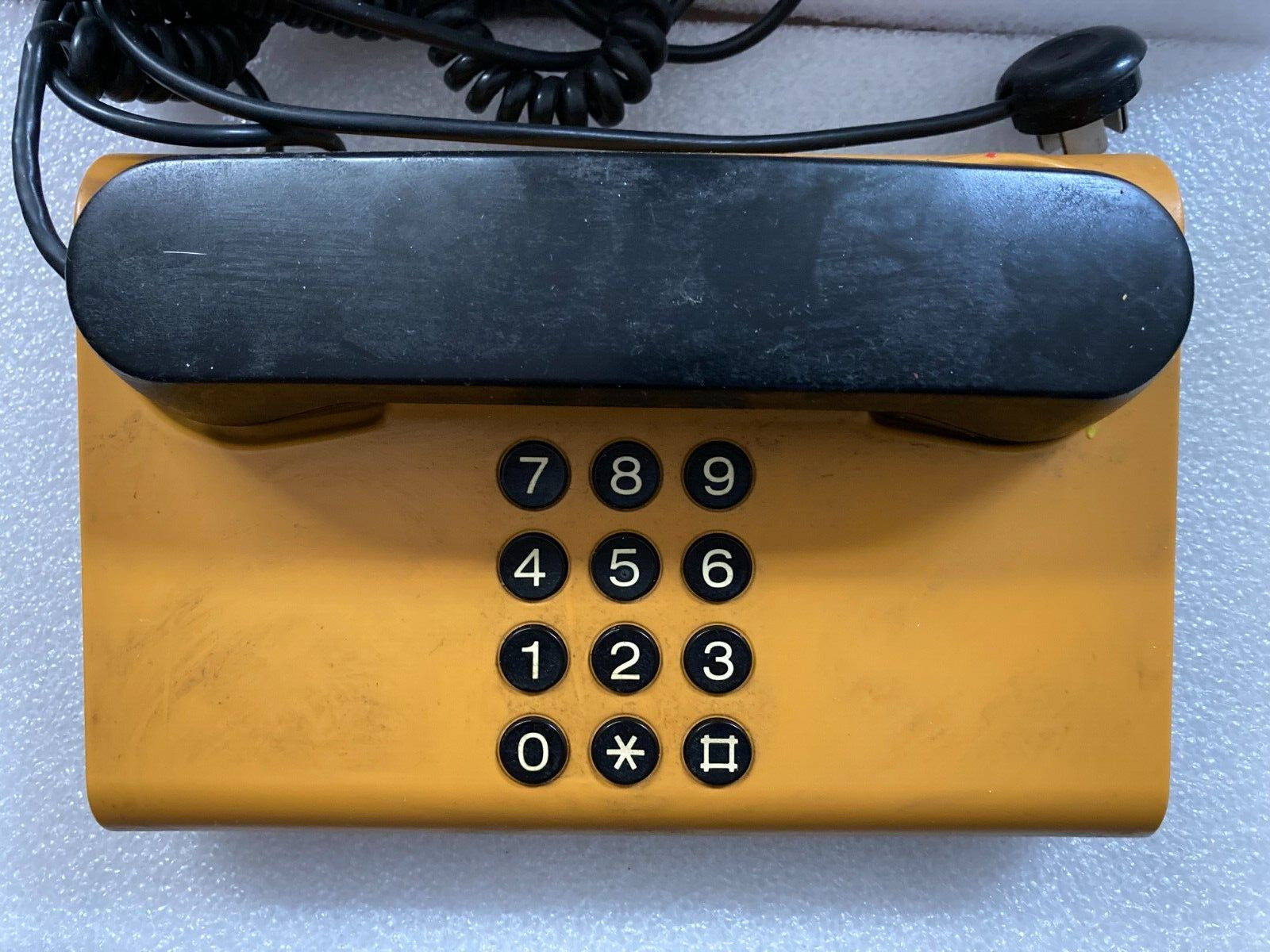 DanMark Retro Vintage Danish Design 1980s Yellow Desk Landline Phone