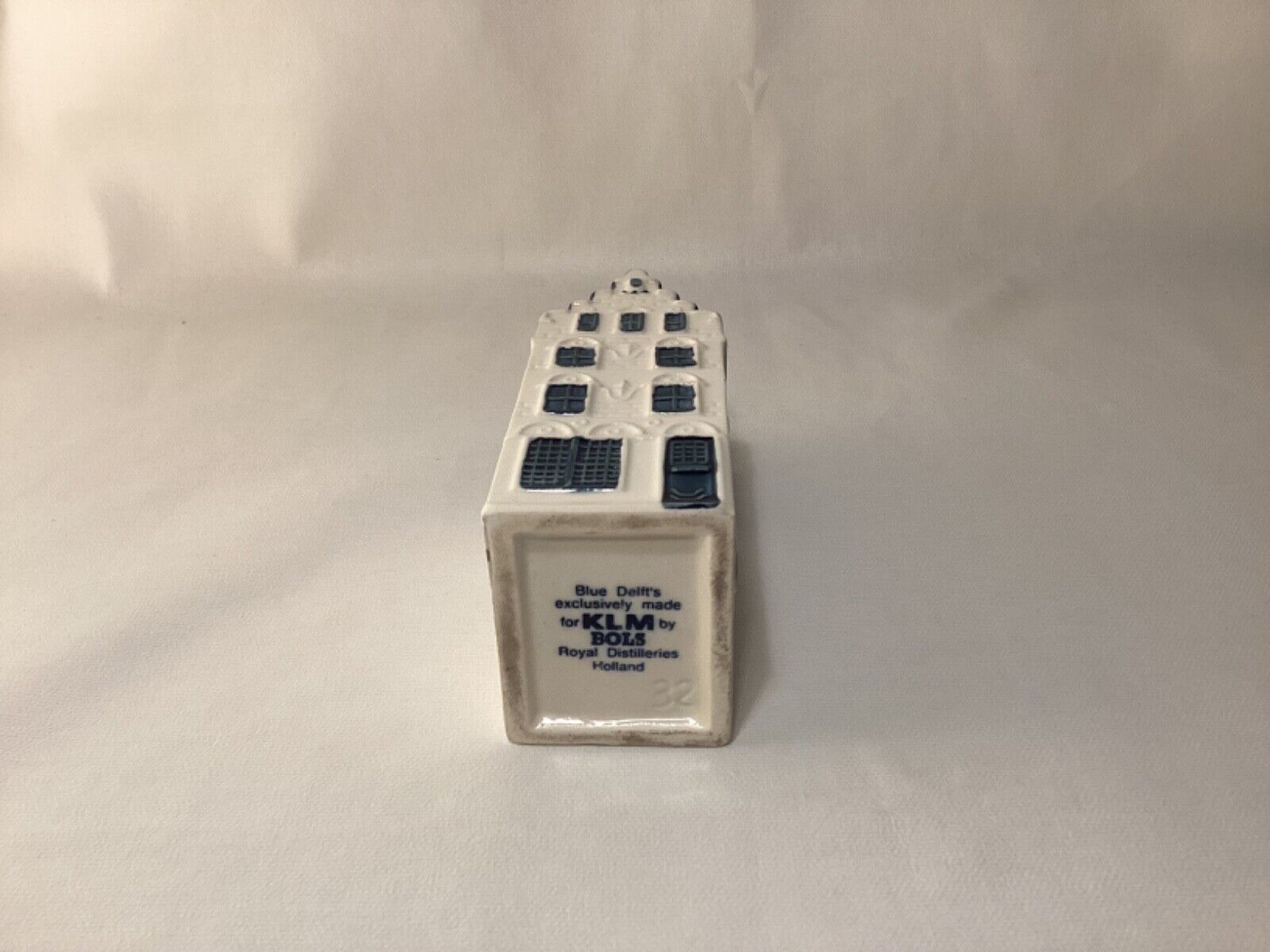 KLM Blue Delft House #32 - Miniature pottery house - Empty Bols