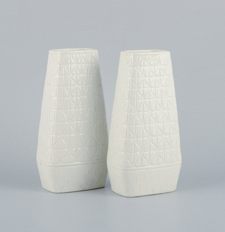 Gunnar Nylund for Rörstrand a pair of "Domino" ceramic vases in white glaze