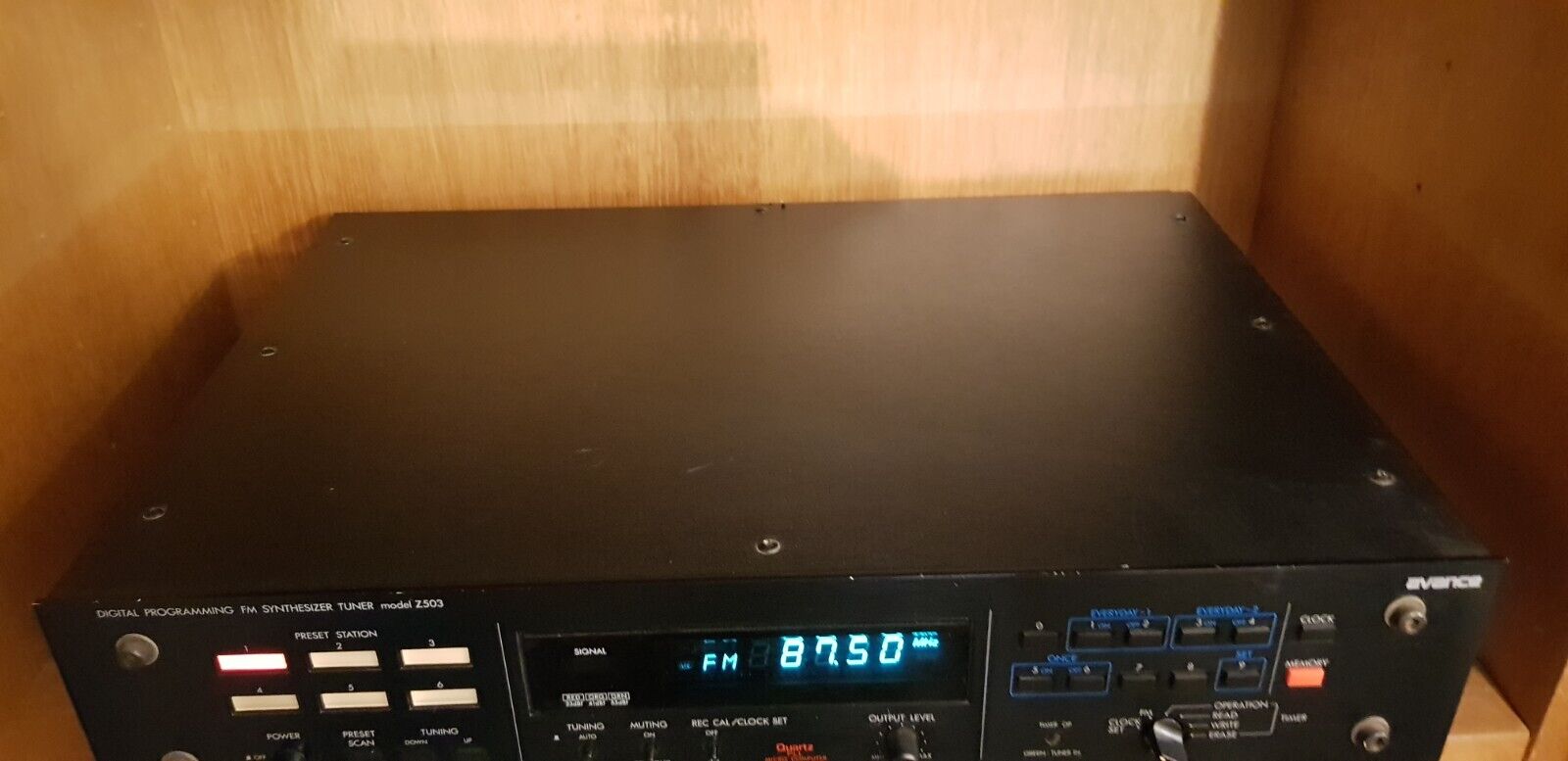 Avance/Luxman tuner Z503 For freight prices see description