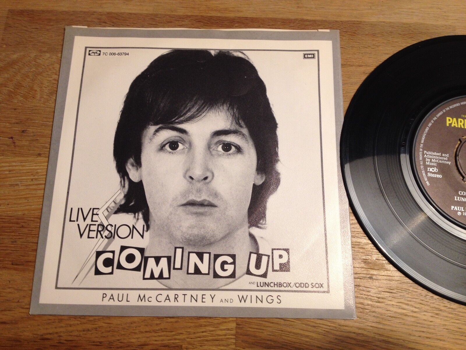 PAUL MCCARTNEY "COMING UP (LIVE) / LUNCH BOX / ODD SOX" 1980 SWEDISH VINYL NCB**