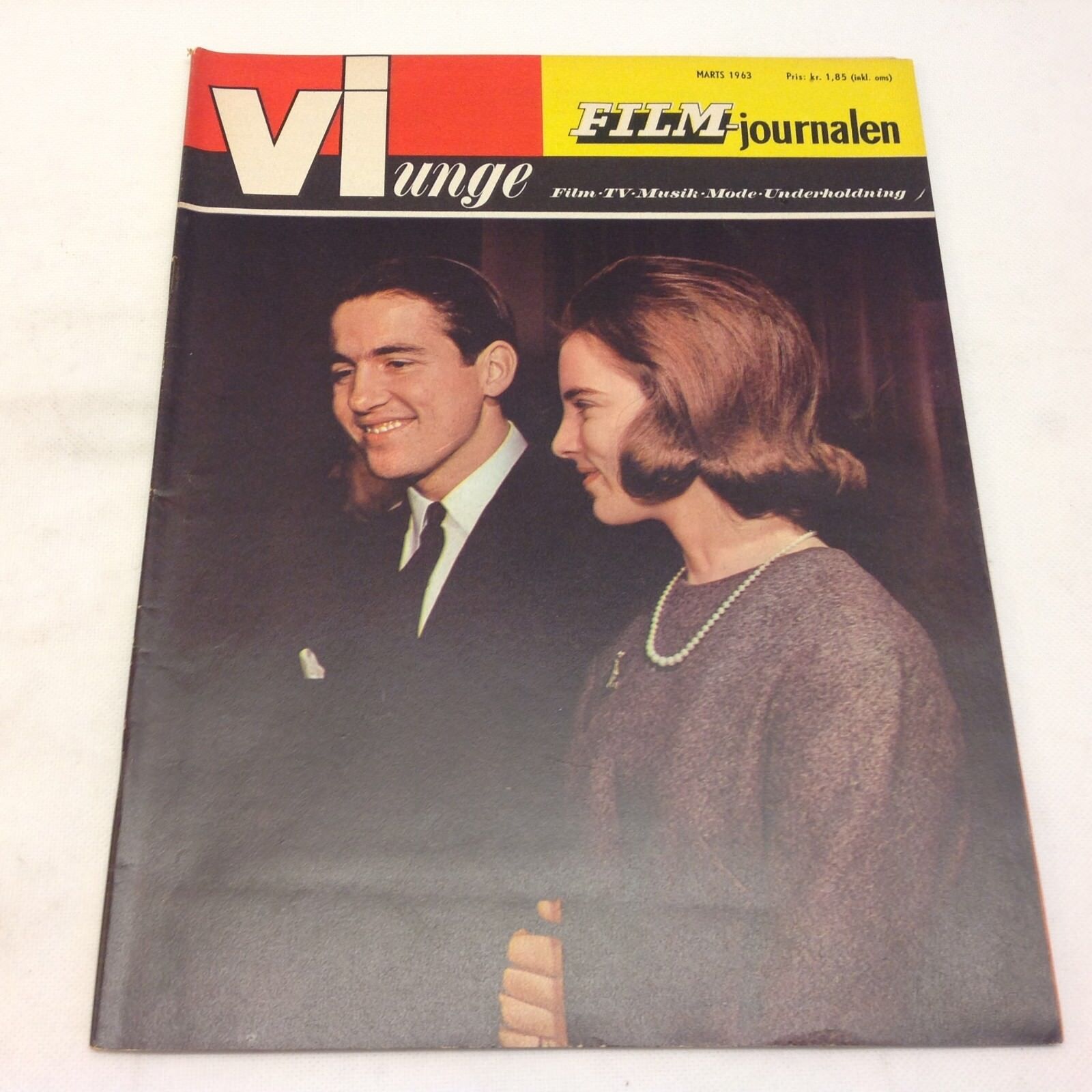 King Constantine Queen Anne-Marie 1963 Danish Magazine "Vi Unge/Film-Journalen"