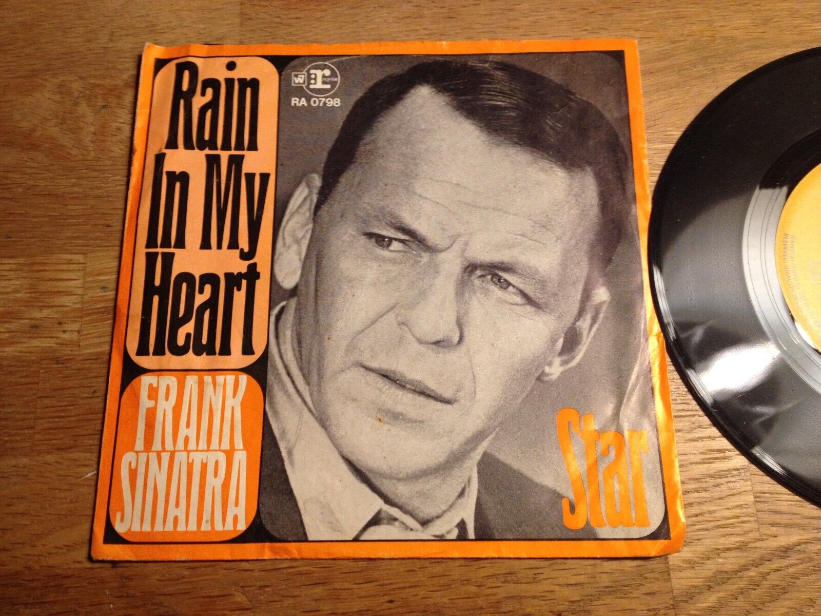 FRANK SINATRA "RAIN IN MY HEART / STAR!" W GERMAN REPRISE RECORDS  RA 0798 RARE