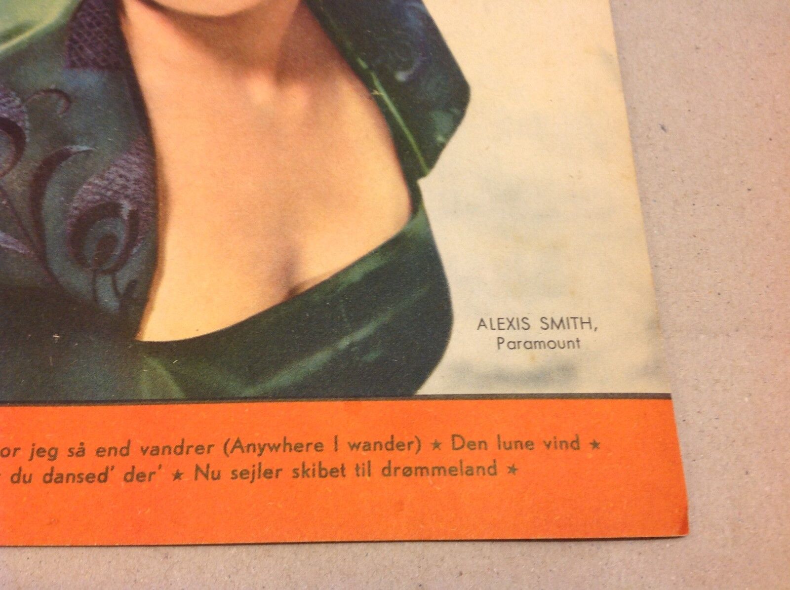 Alexis Smith Paramount Front Cover Original Vintage Danish Magazine "Tempo" 1953