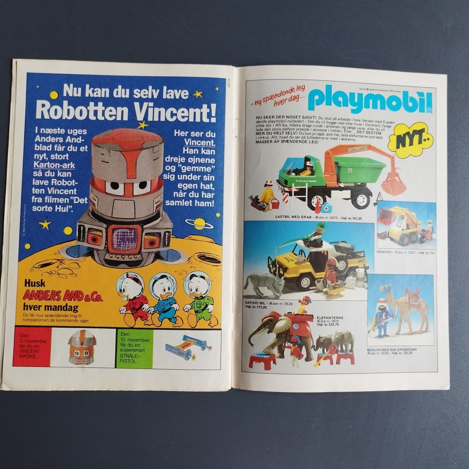 Lego , Corgi  Bond 007 ads  in a Danish "Donald Duck" mag. no 43 / 1977