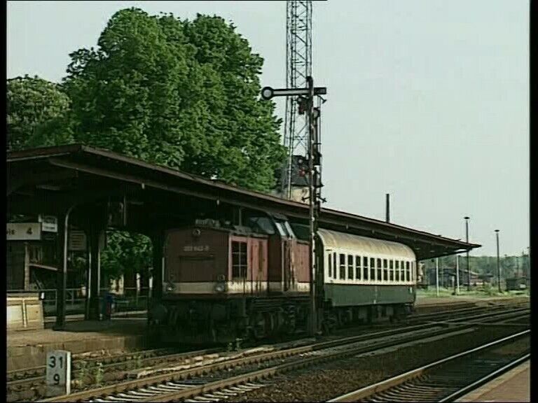 The series V 100 of the DR and DB | railway DVD Geramond railway extra