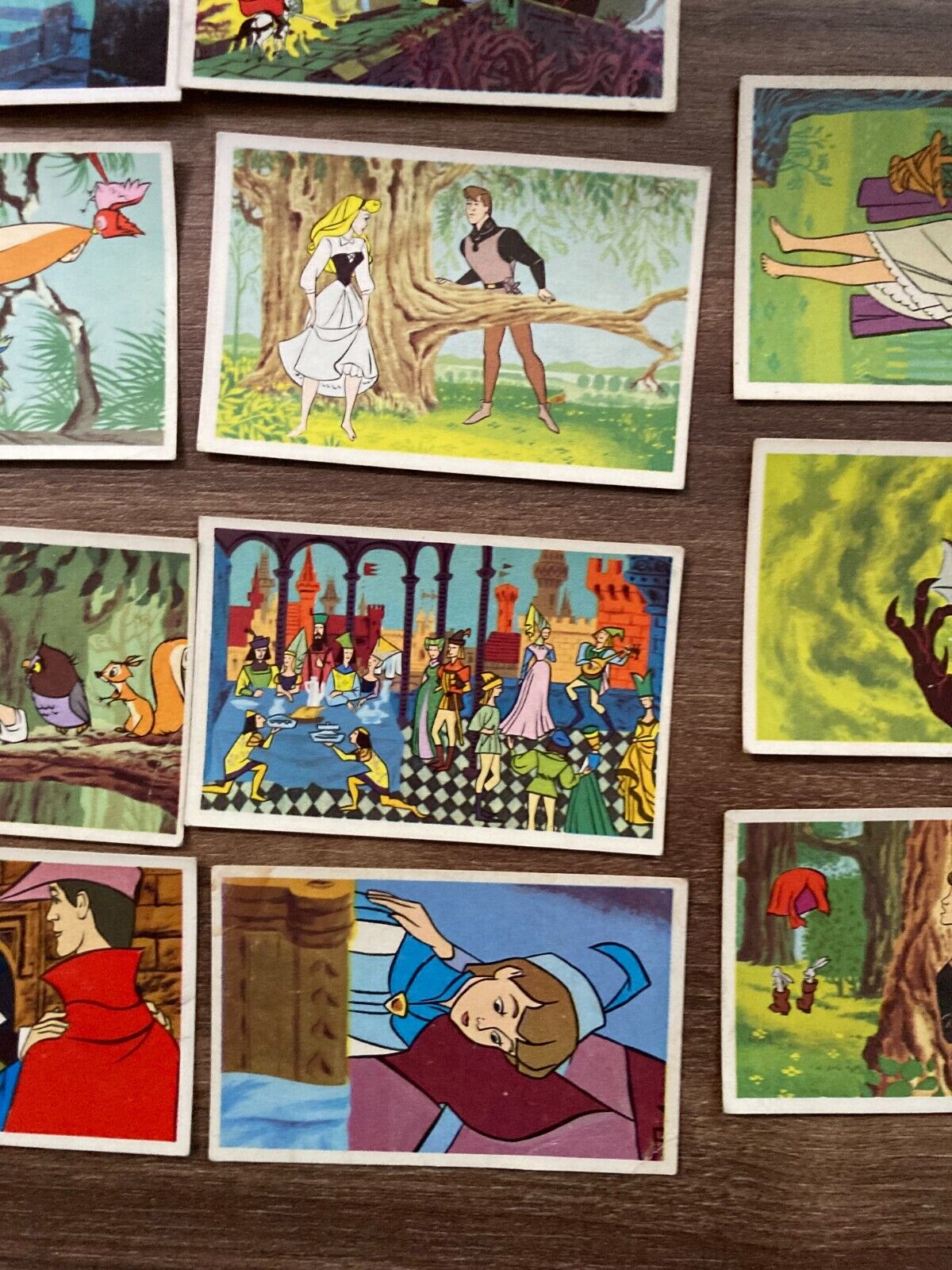 Bundle 15x Danish "Sleeping Beauty" Disney Movie Trading Cards (1959)