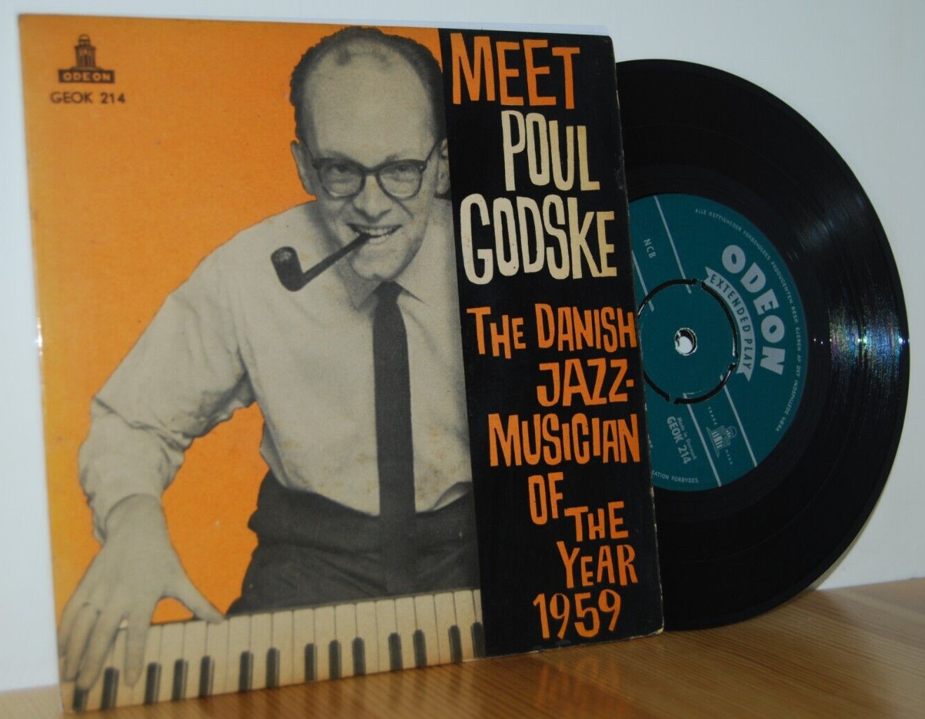 Meet POUL GODSKE Rare Danish Jazz 45 vinyl