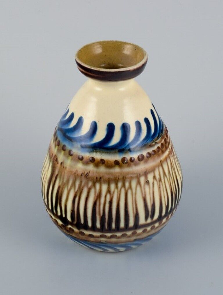 Kähler ceramic vase in cow horn decoration 1930/40s