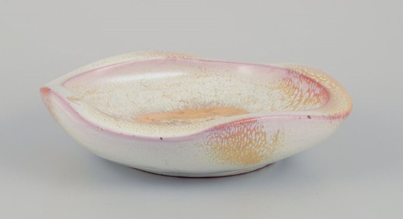 Anna-Lisa Thomson for Upsala Ekeby Low ceramic bowl Ca 1960