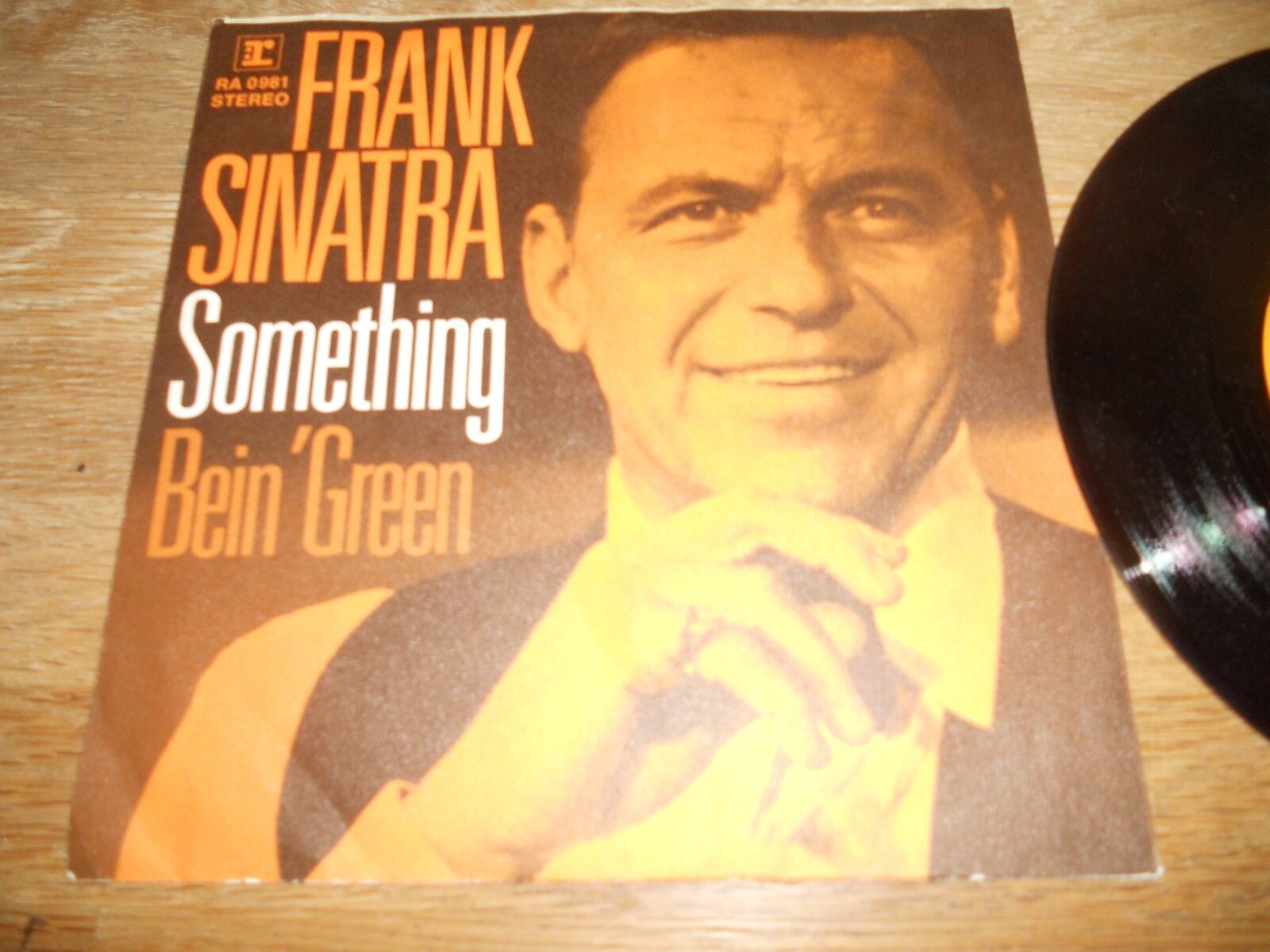 FRANK SINATRA SOMETHING/BEIN GREEN 1967 REPRISE RECORDS GEMA RA 0981 GERMAN PRES