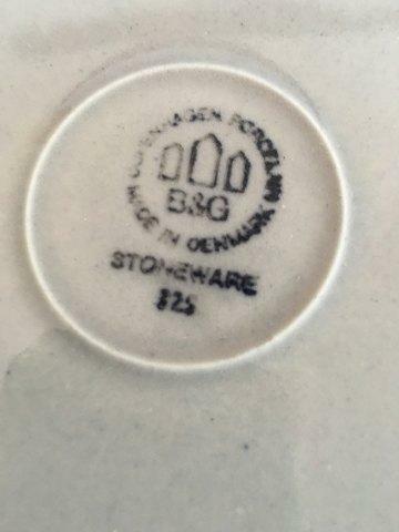 Bing  Grondahl Stoneware Mexico Dinner Plate No 325