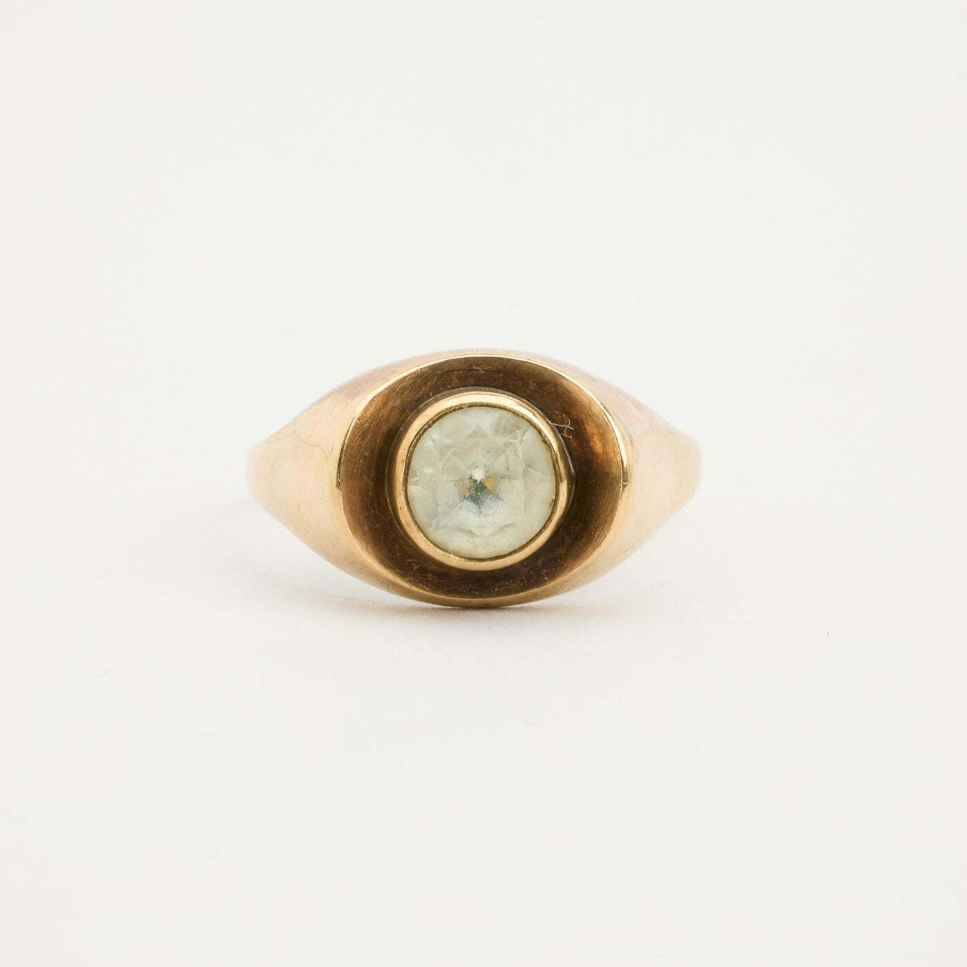 Ring with and quartz in 8K Gold size 9½ | Vintage Solid Gold