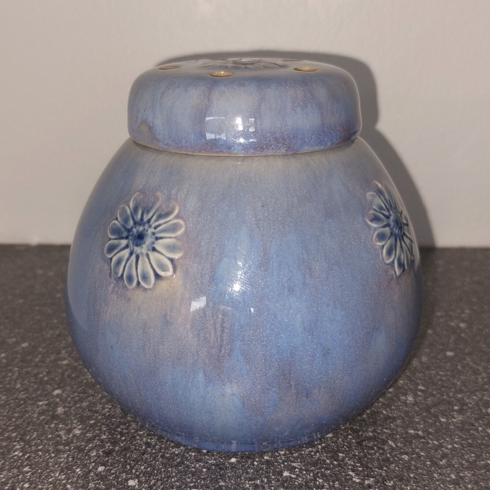 Vintage blue Royal Doulton garlic jar with lid ? In stoneware made in U K