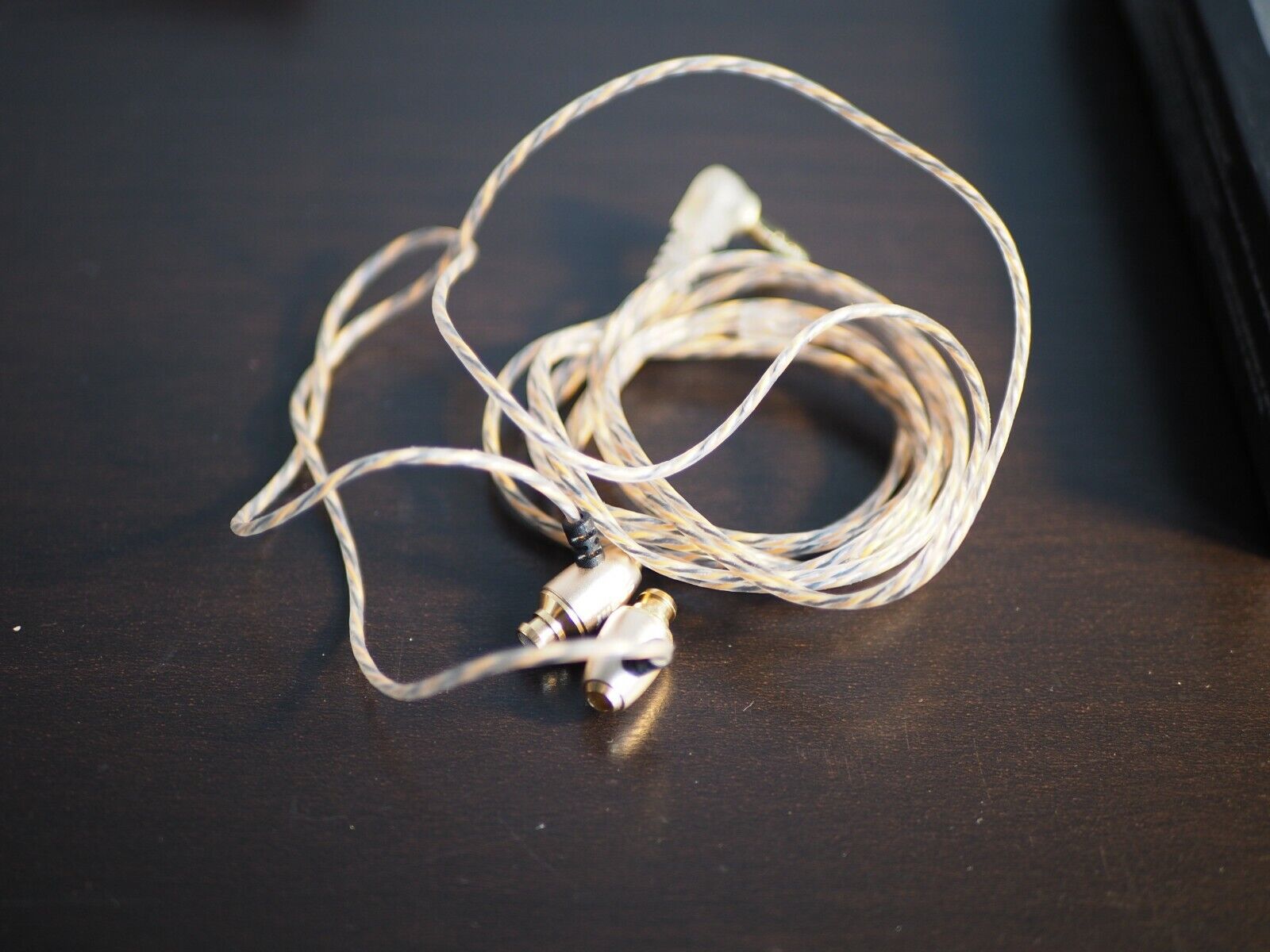 Seahf AWK-I009 earphones IEM earphones