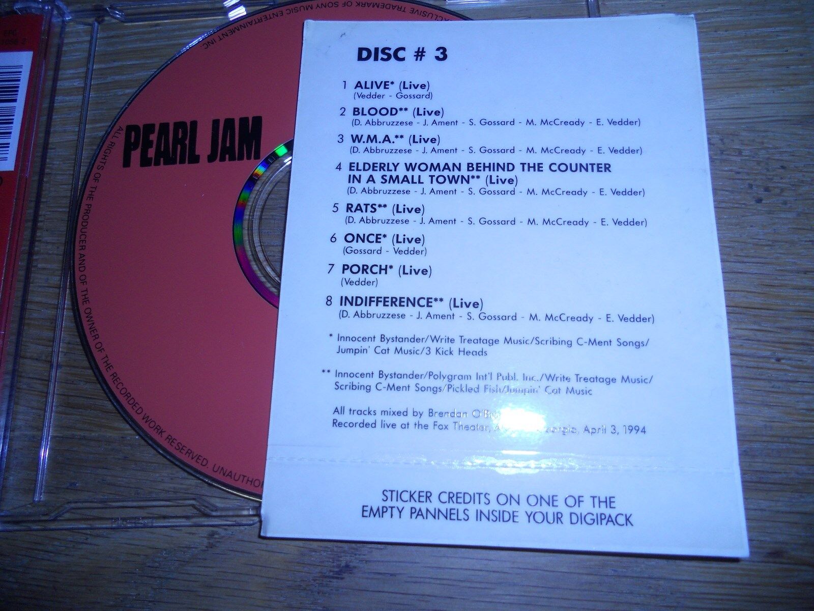 PEARL JAM DISSIDENT DISC # 3 8 LIVE TRACKS CD SINGLE RARE AND OUT OF PRINT RARE*