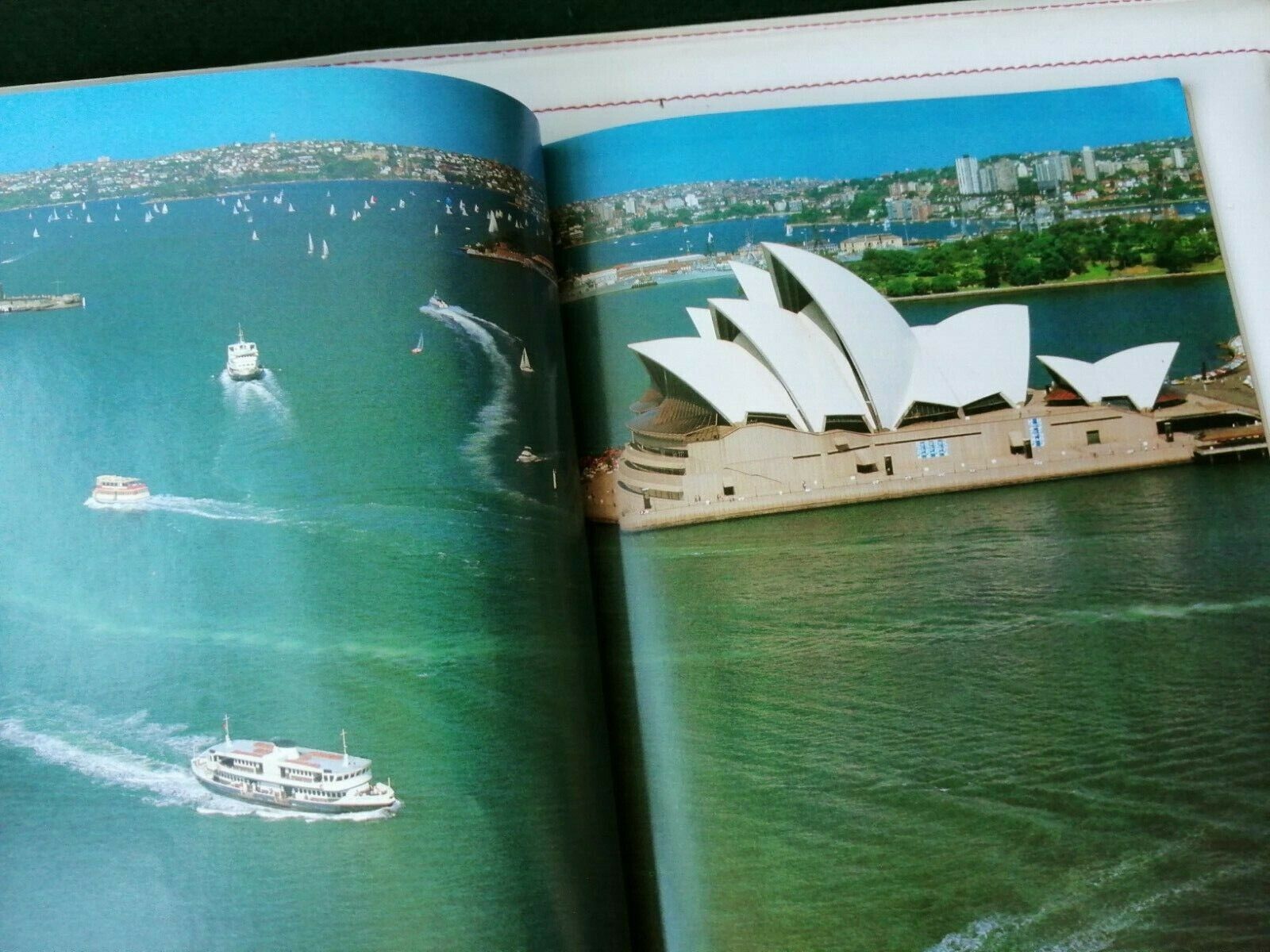 Souvenir booklet "Colourful Australia Sydney" from 198462 pages wgreat fotos