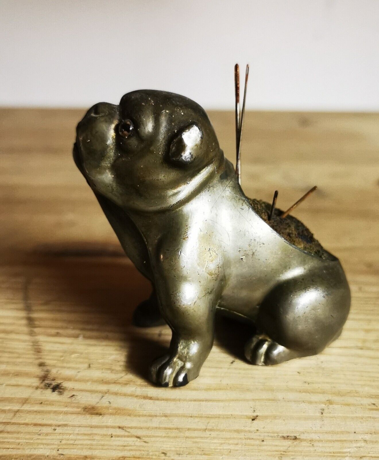 DOG FIGURE:  Old metal bull dog figurative needle sewing thread holder c 1920