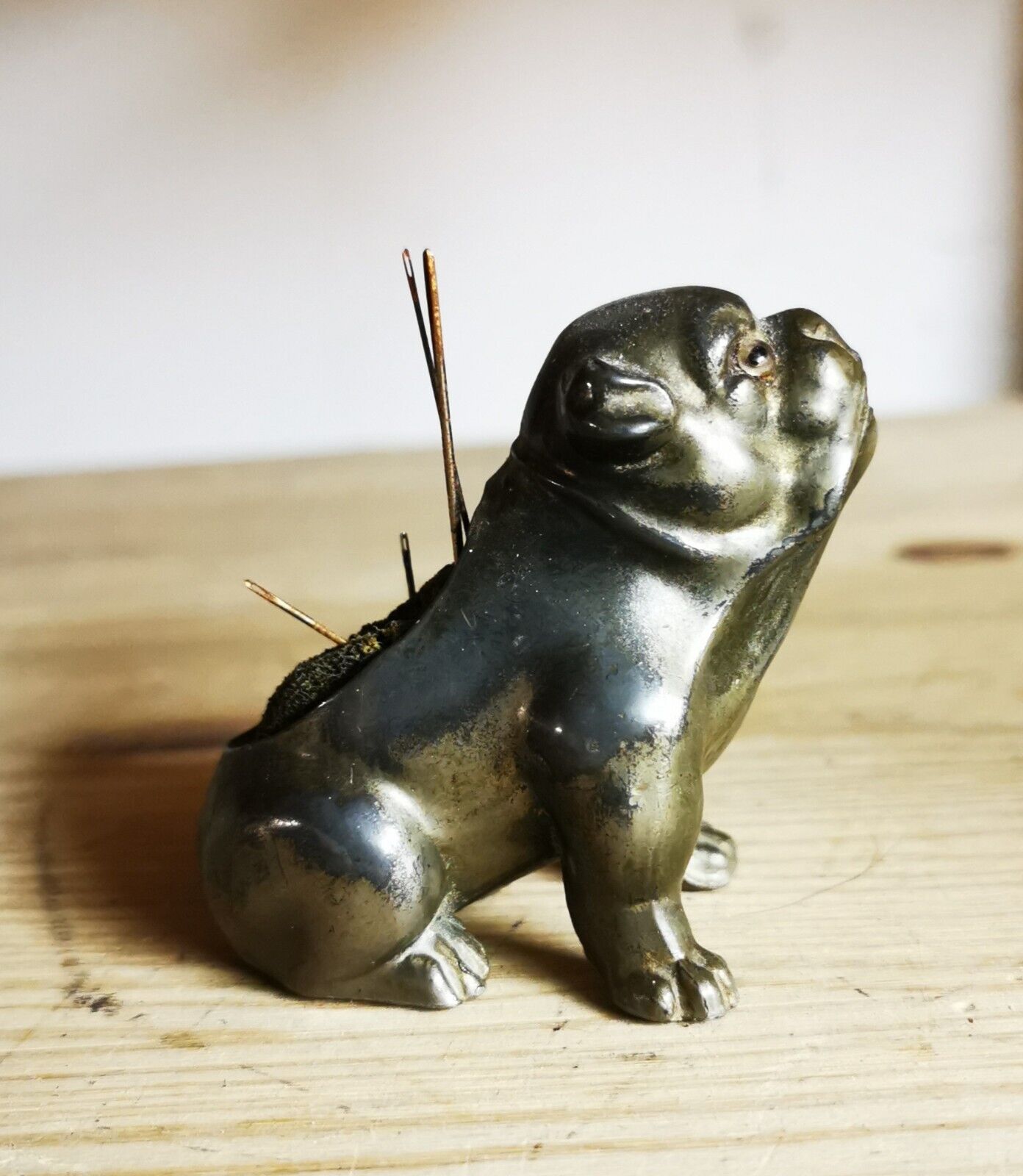 DOG FIGURE:  Old metal bull dog figurative needle sewing thread holder c 1920