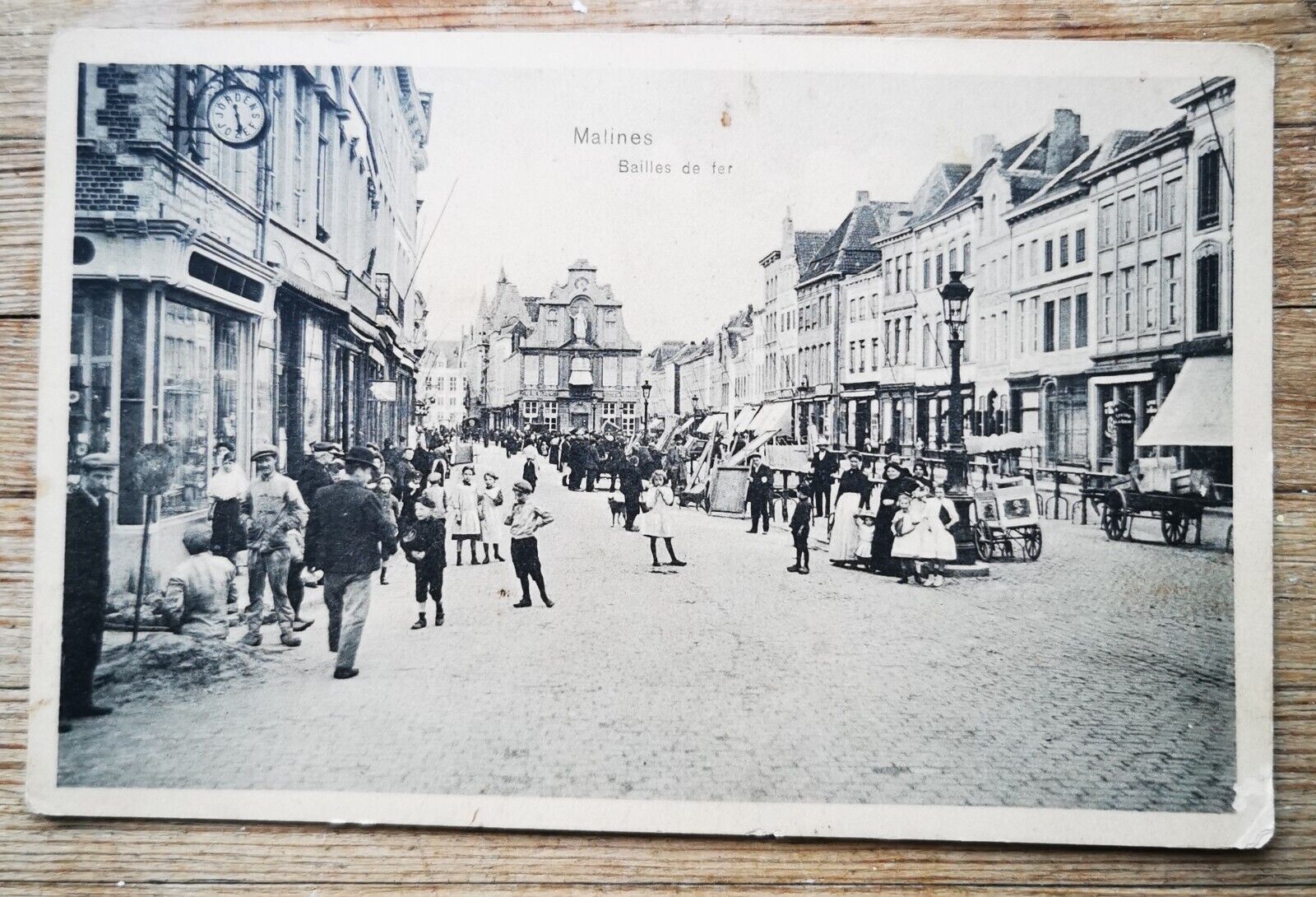 Old un-used postcard from France: Street motif from Malines pok318