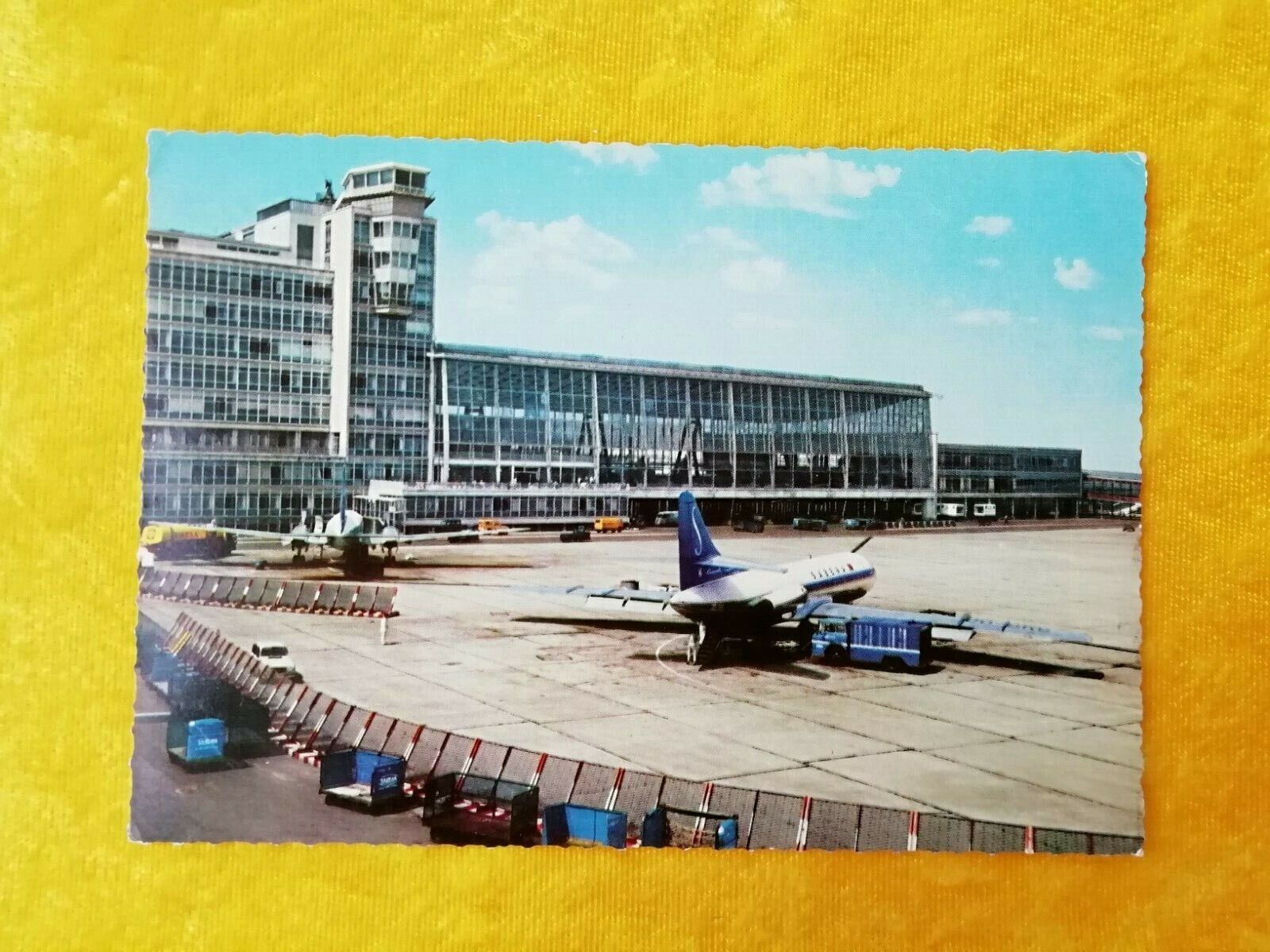 Aviation postcardBelgiumBrussels AirportBruxellesUnused postcard