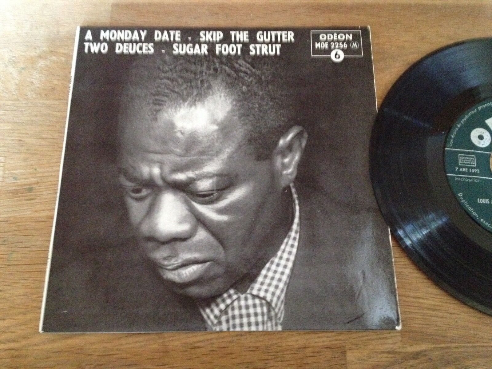 LOUIS ARMSTRONG "A MONDAY DATE" 4 TRACKS FRENCH VINYL SINGLE ODEON RECORDS BIEM*