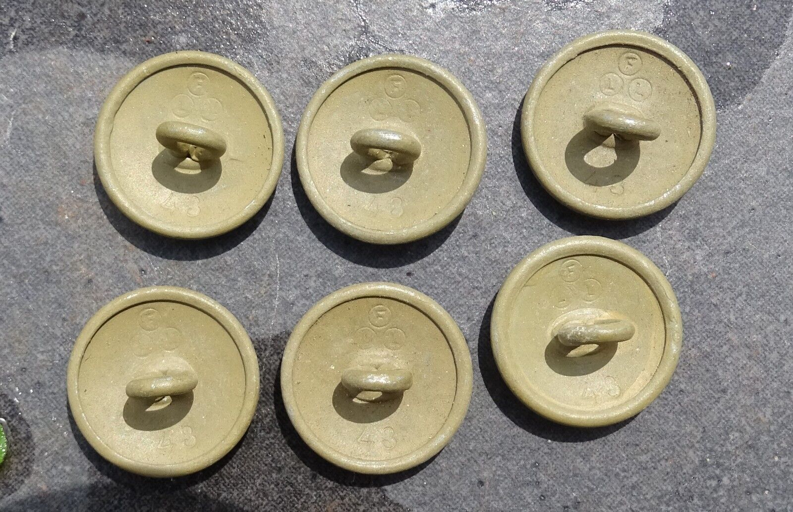 6x WEHRMACHT KRIEGSMARINE * orig BUTTONS 20mm - made in metal   ! £15 *