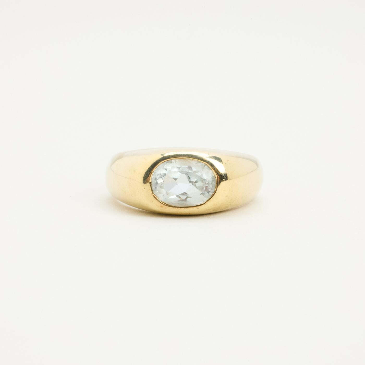 Ring with and aquamarine in 8K Gold size 8½ | Vintage Solid Gold