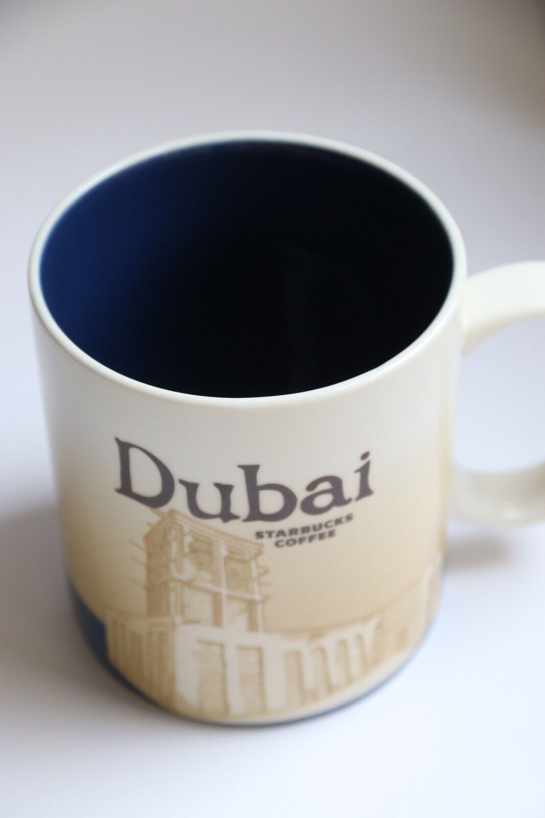 2010 Starbucks Dubai Global Icon Collector City Mug 16 oz - Great Condition