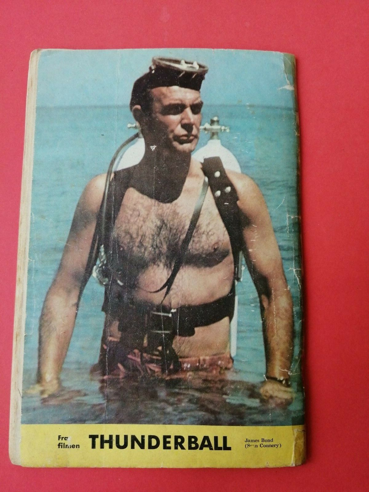 Danish Comic"007 James Bond" Sean Connery on cover and back pagesNo 61966